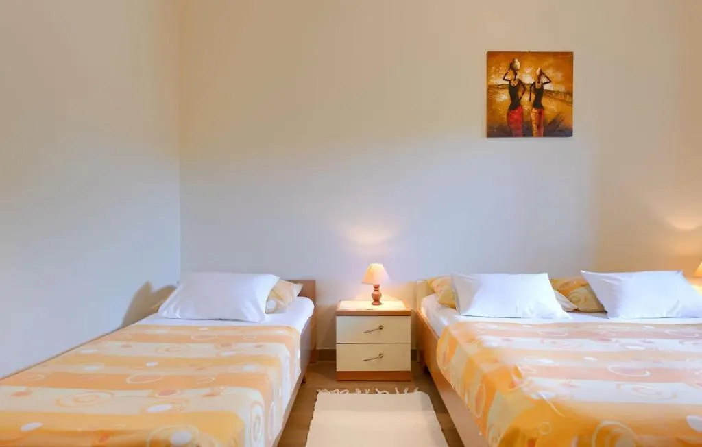 Beautiful Villa Parenzana With Pool In Vizinada Croatia