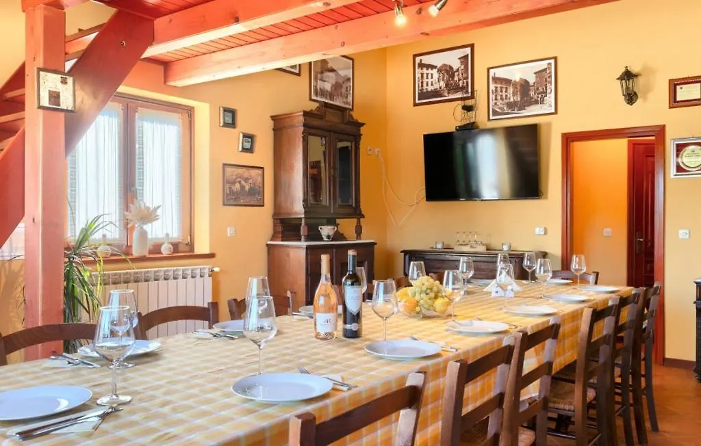 Beautiful Villa Parenzana With Pool In Vizinada