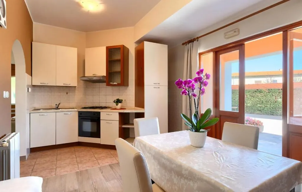 Beautiful Villa Parenzana With Pool In Vizinada